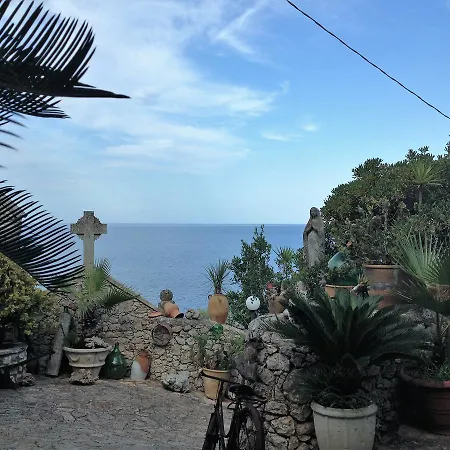 Villa Fronte Mare Marina Serra *