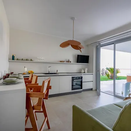 Fronte Mare Villa